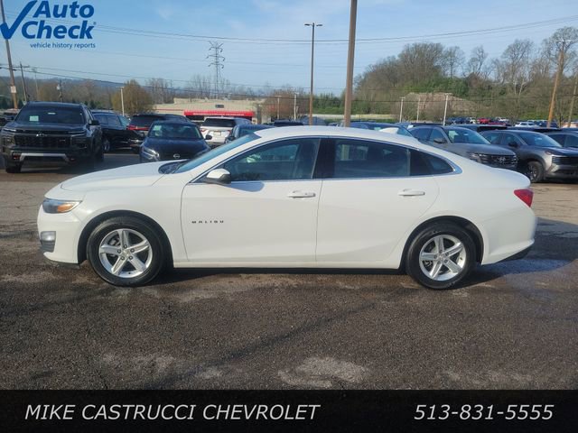Used 2024 Chevrolet Malibu LT image 2