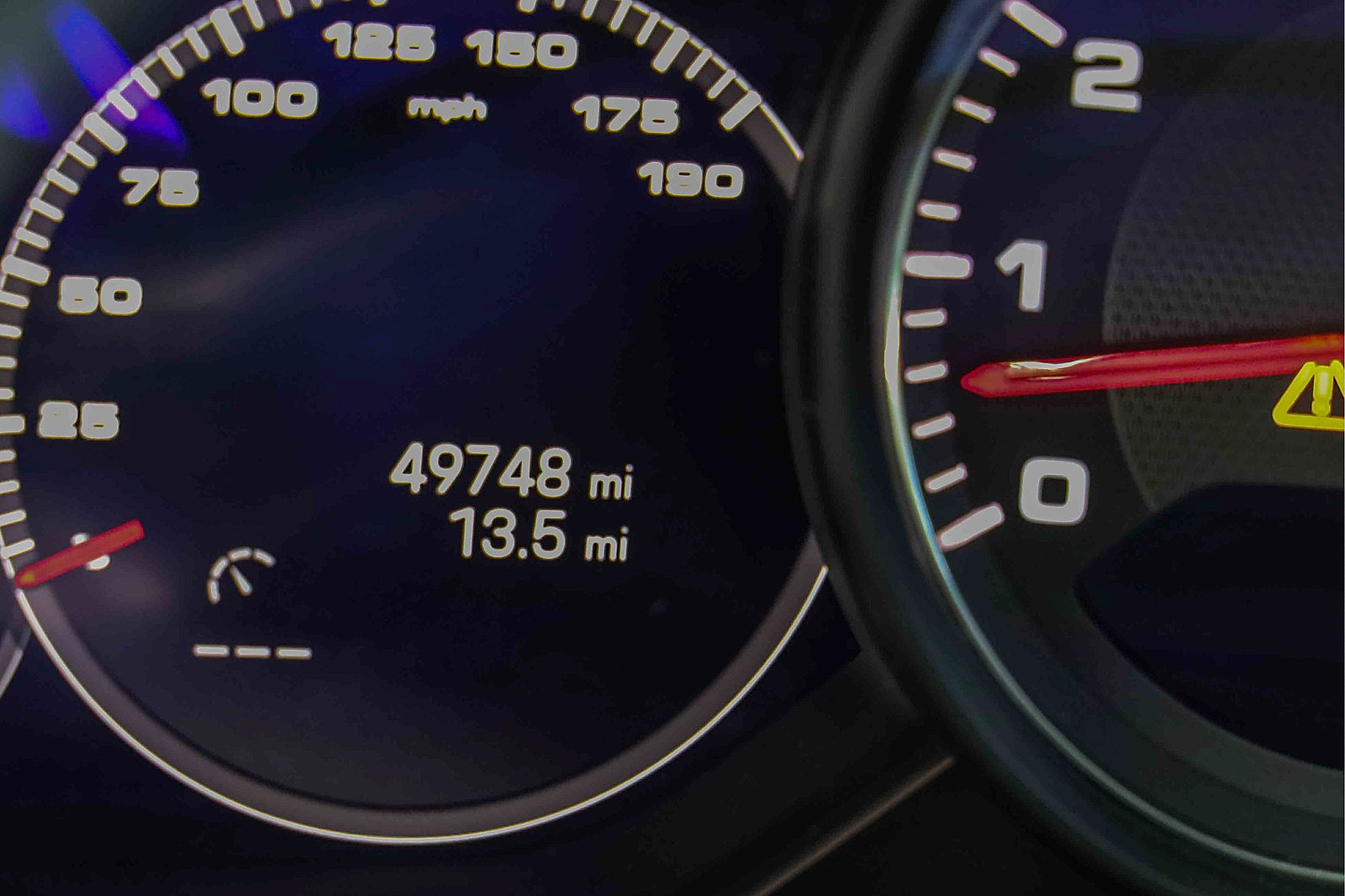 Used 2022 Porsche Cayenne S AWD/4WD image 8