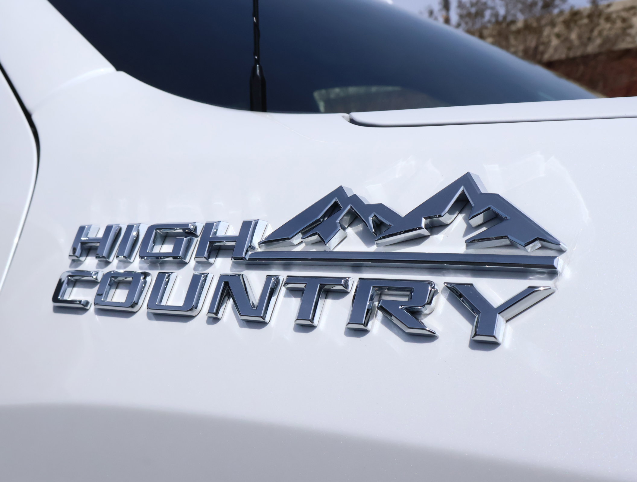 Used 2019 Chevrolet Silverado 1500 High Country w/ Technology Package image 5