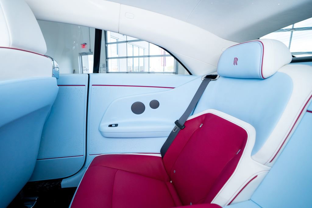 Used 2024 Rolls-Royce Spectre w/ Spectre Launch Package image 57