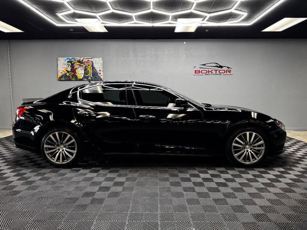Used 2016 Maserati Ghibli S image 17