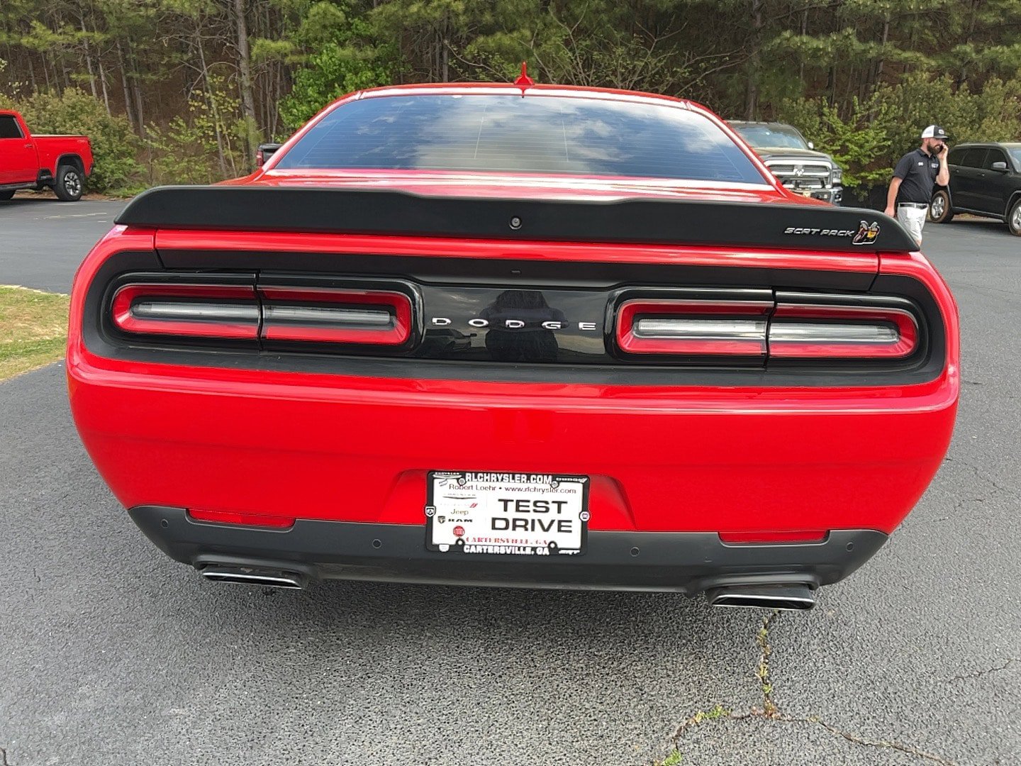 Used 2016 Dodge Challenger R/T image 6