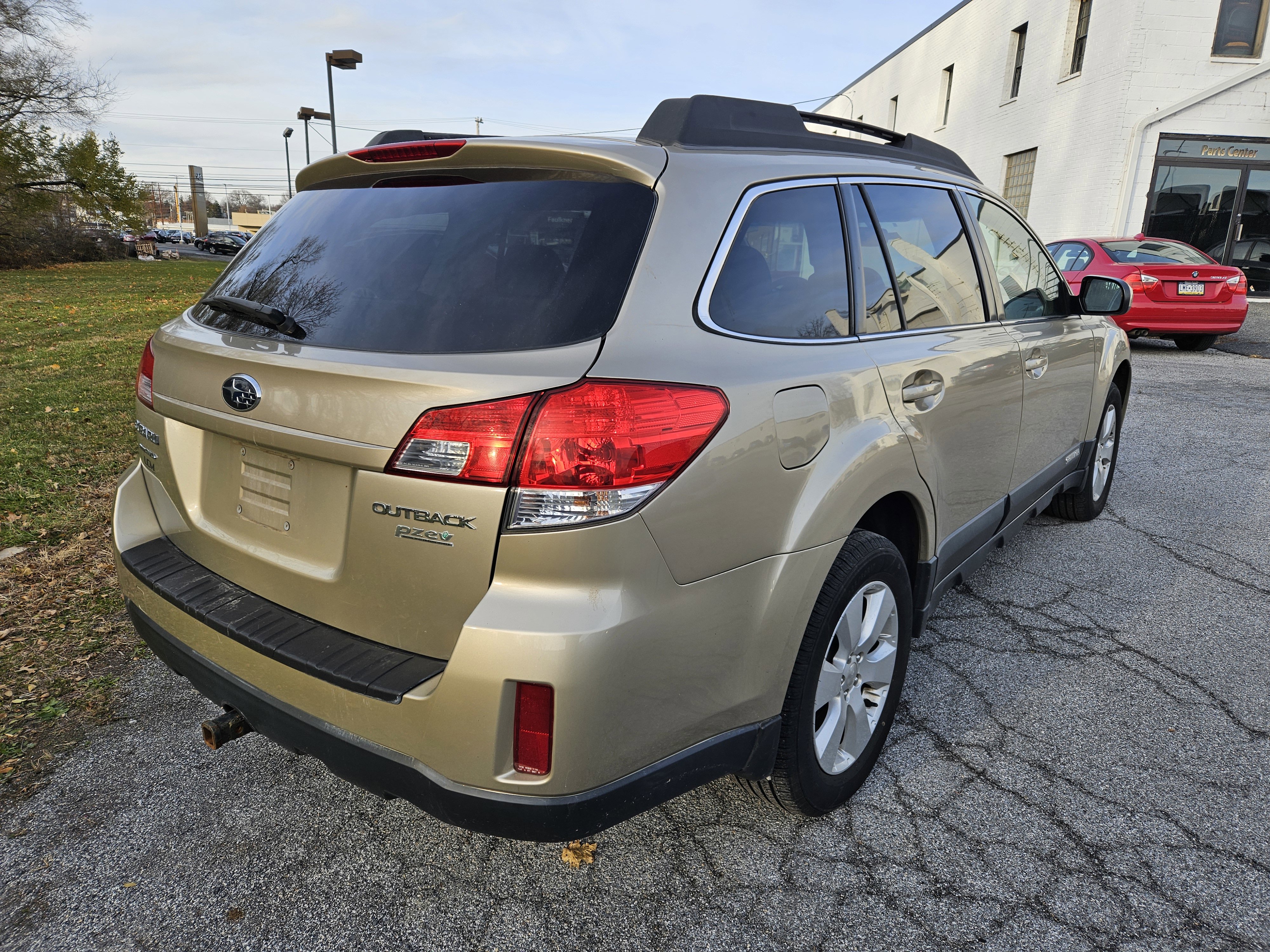 Used 2010 Subaru Outback 2.5i Premium image 8