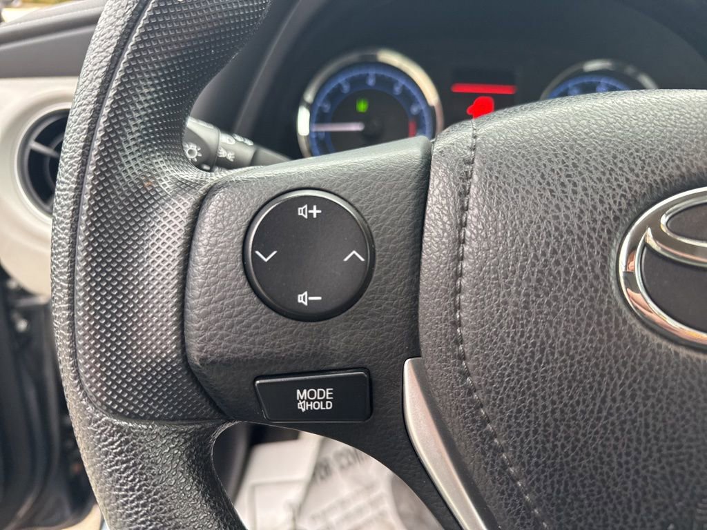 Used 2017 Toyota Corolla LE w/ Carpet Mat Package (TMS) image 12