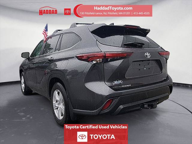 Certified 2024 Toyota Highlander LE AWD/4WD image 3
