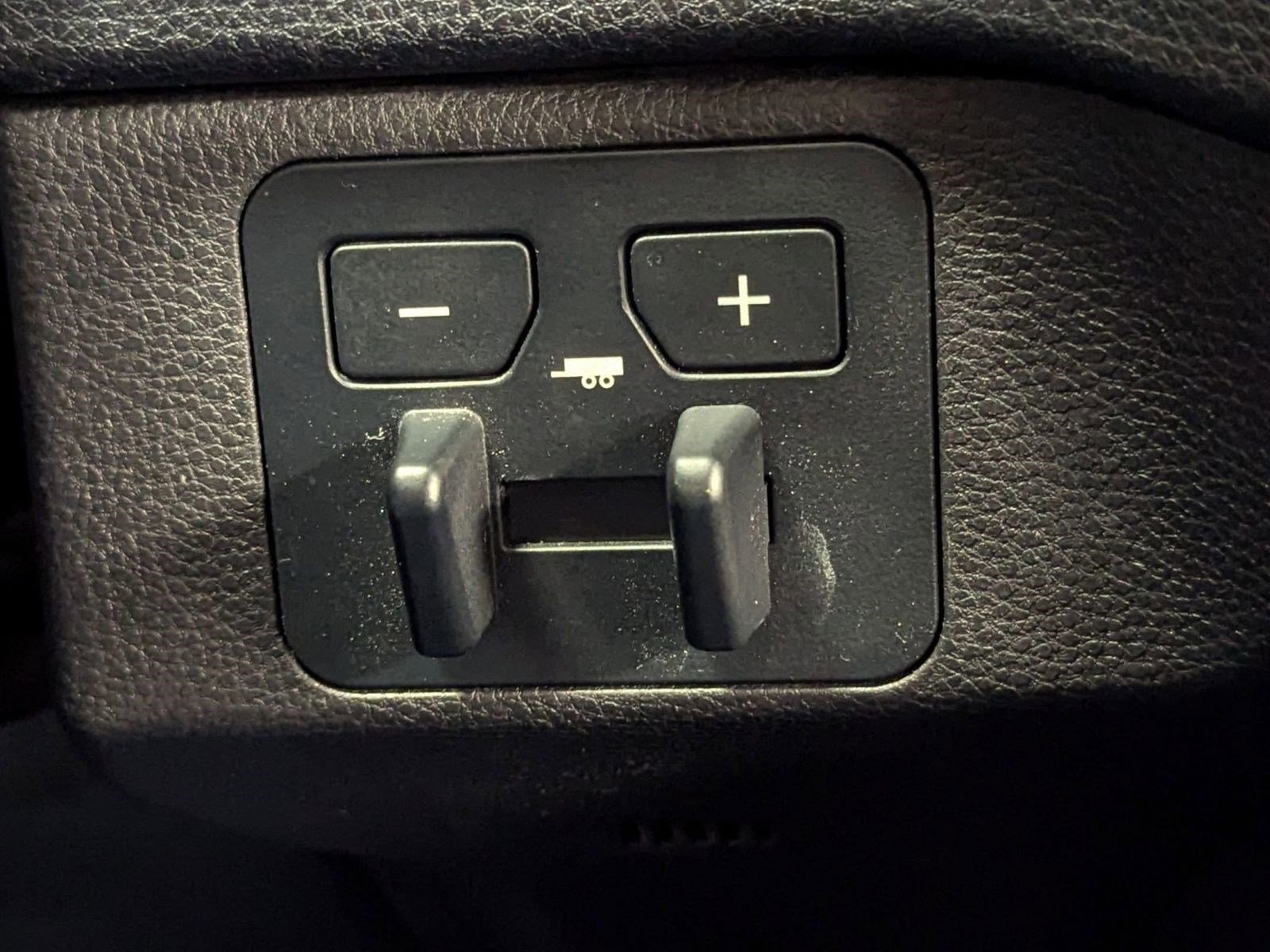 Used 2024 Toyota Tundra SR5 w/ SR5 Convenience Package image 25