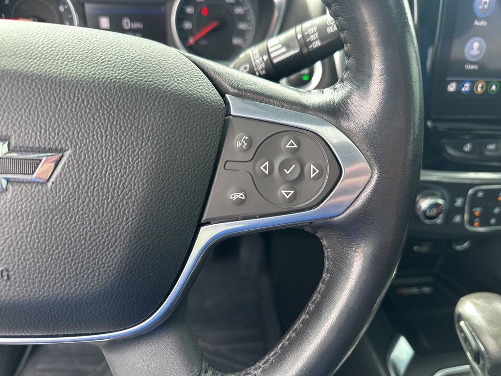 Used 2022 Chevrolet Traverse RS image 9