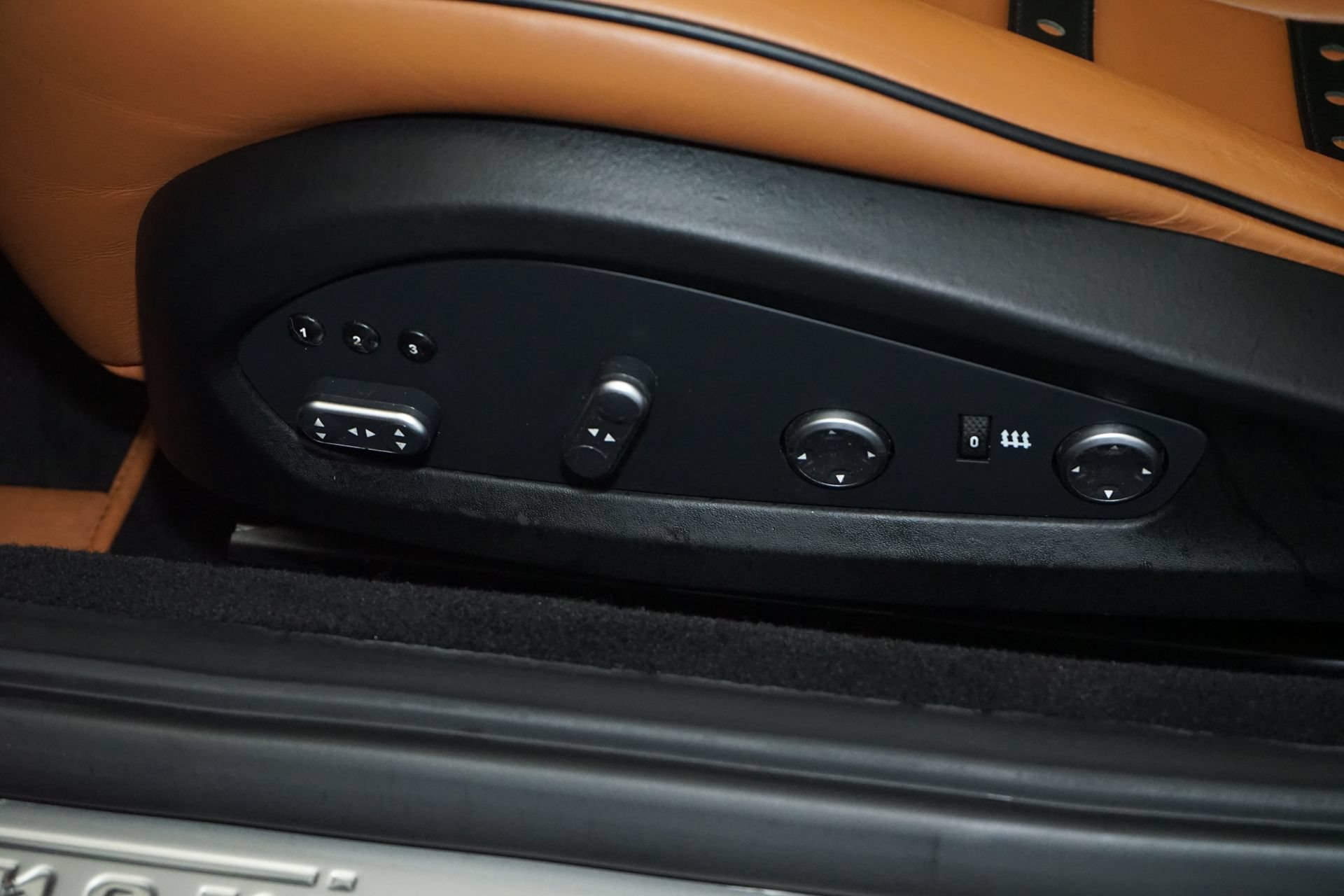 Used 2016 Ferrari California T RWD image 20