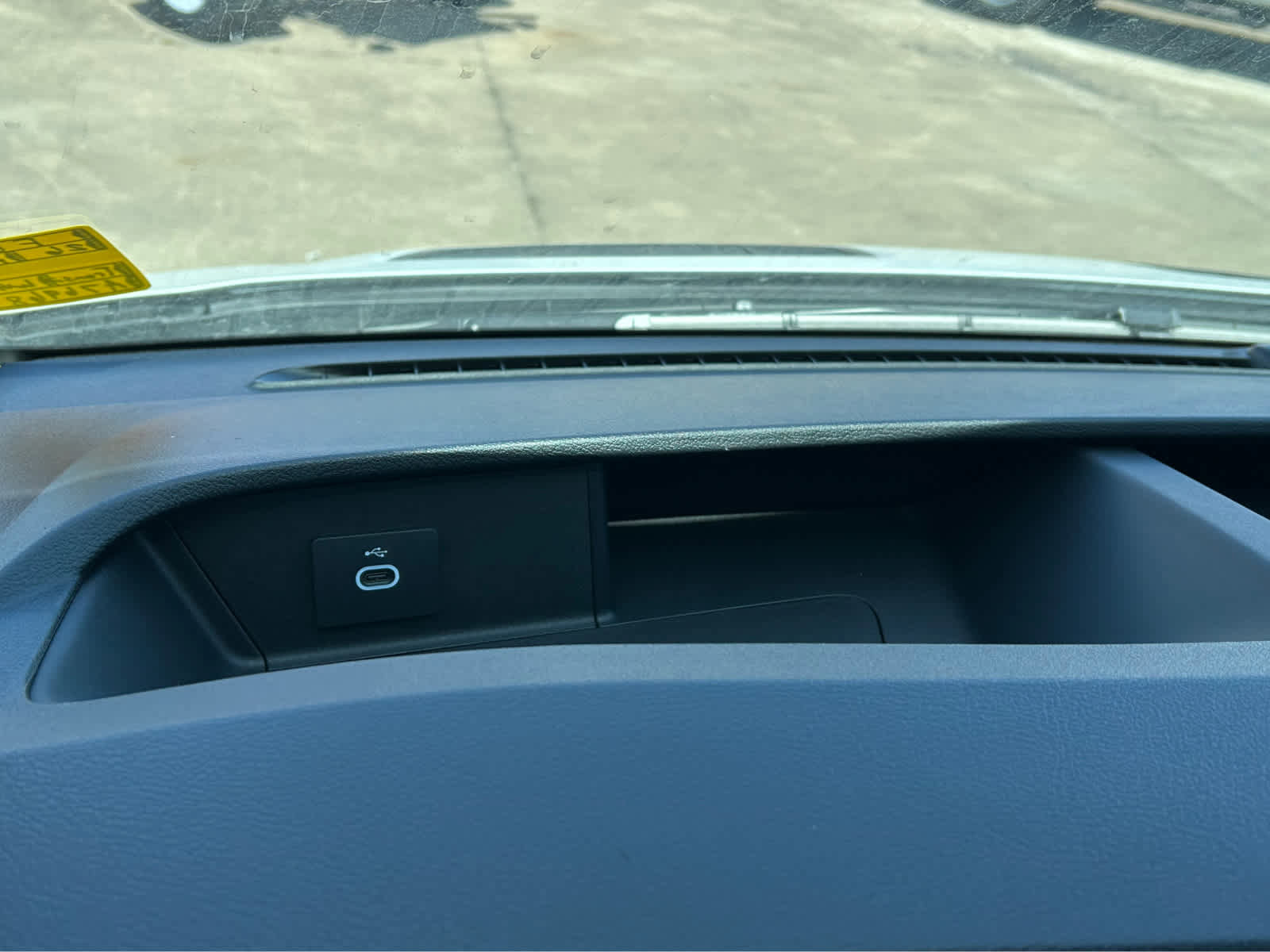 New 2026 Ford Transit 350 148 High Roof Extended image 25