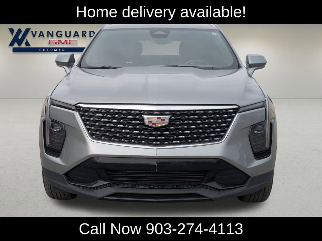 Used 2024 Cadillac XT4 Premium Luxury image 3