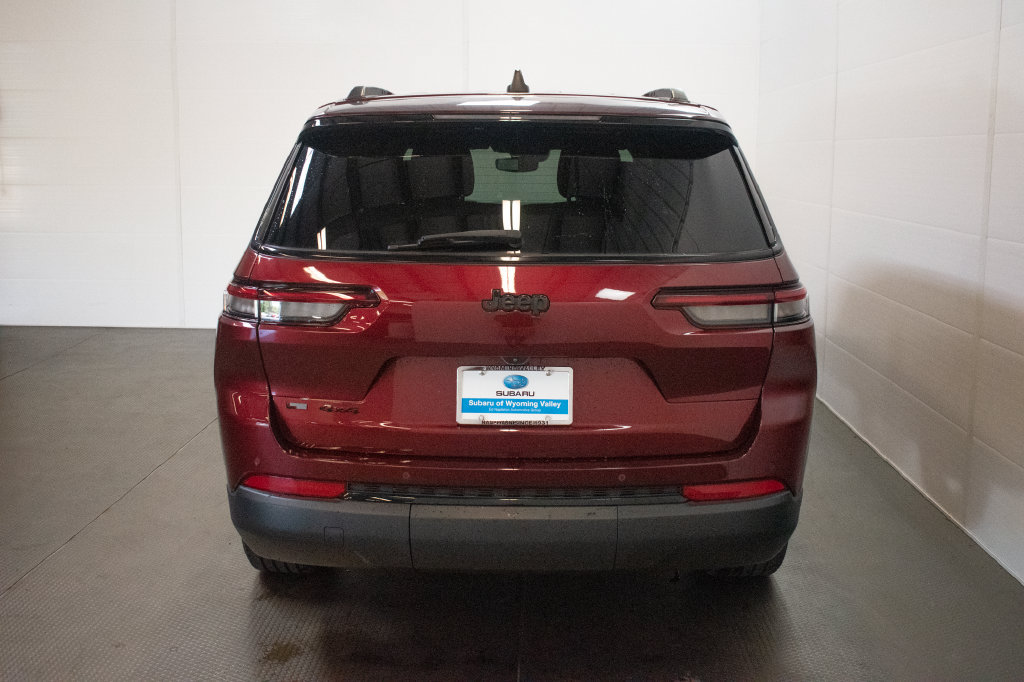 Used 2023 Jeep Grand Cherokee L Laredo AWD/4WD image 5
