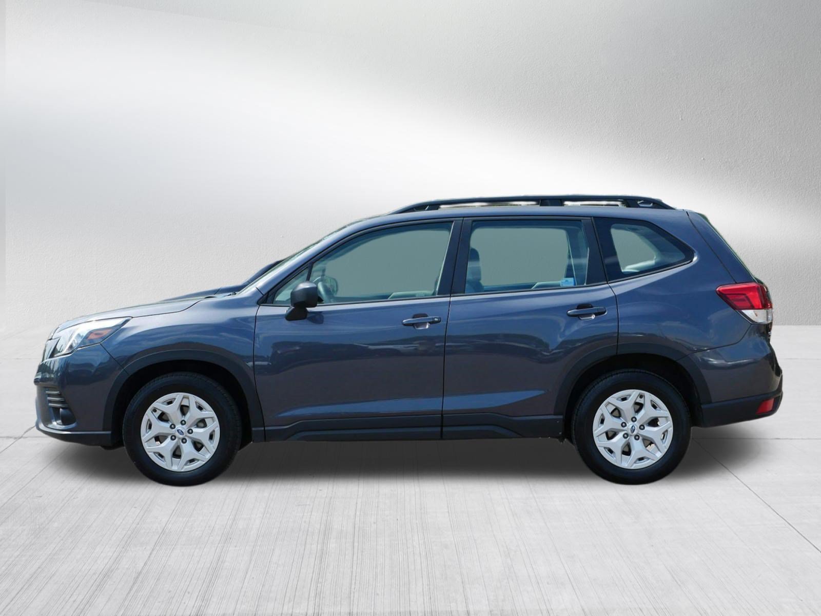 Used 2024 Subaru Forester AWD/4WD image 4