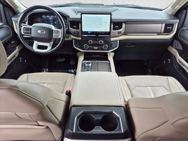Used 2023 Ford Expedition Limited AWD/4WD image 18