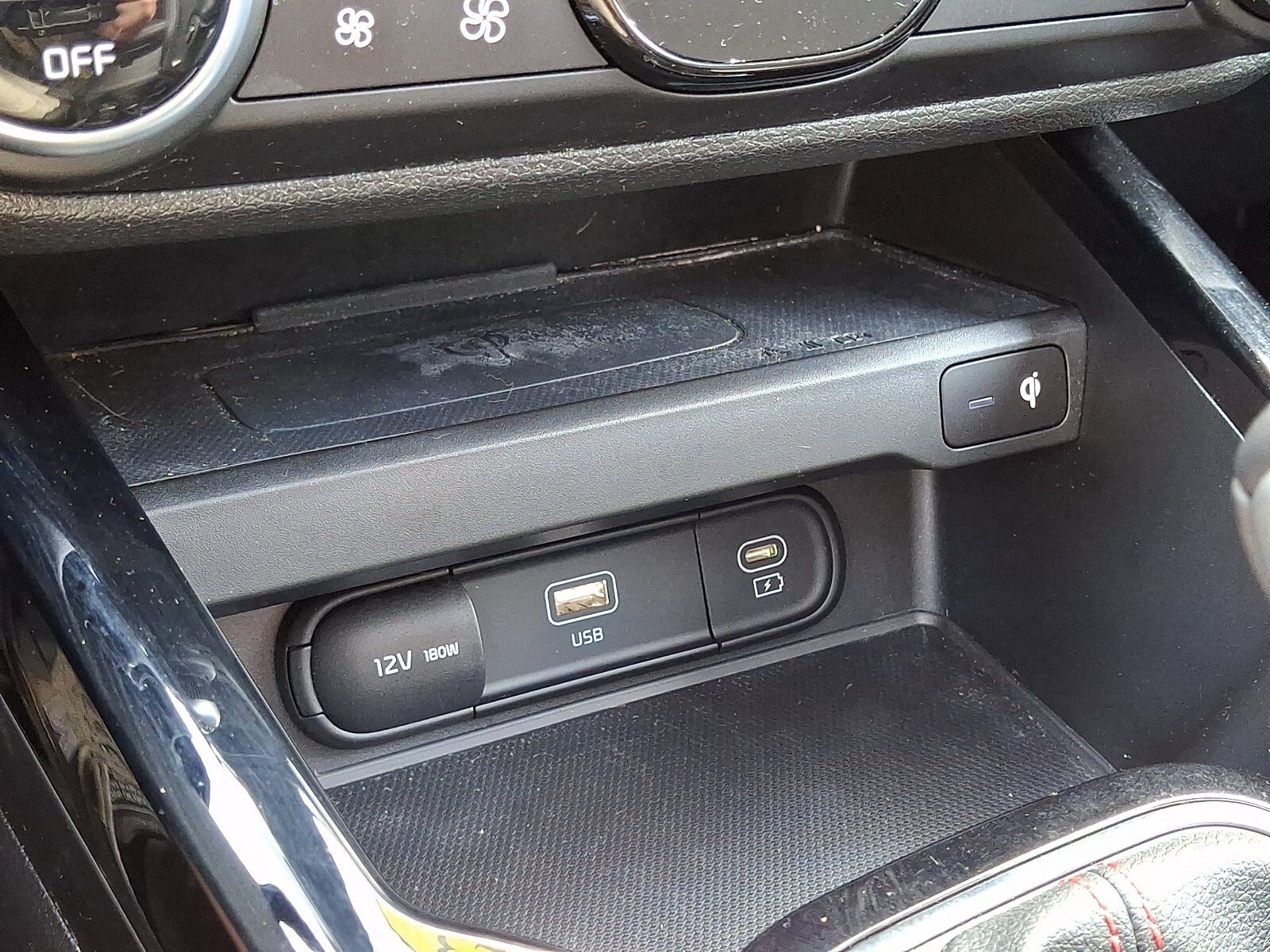 Used 2023 Kia Soul GT-Line w/ GT-Line Technology Package FWD image 30