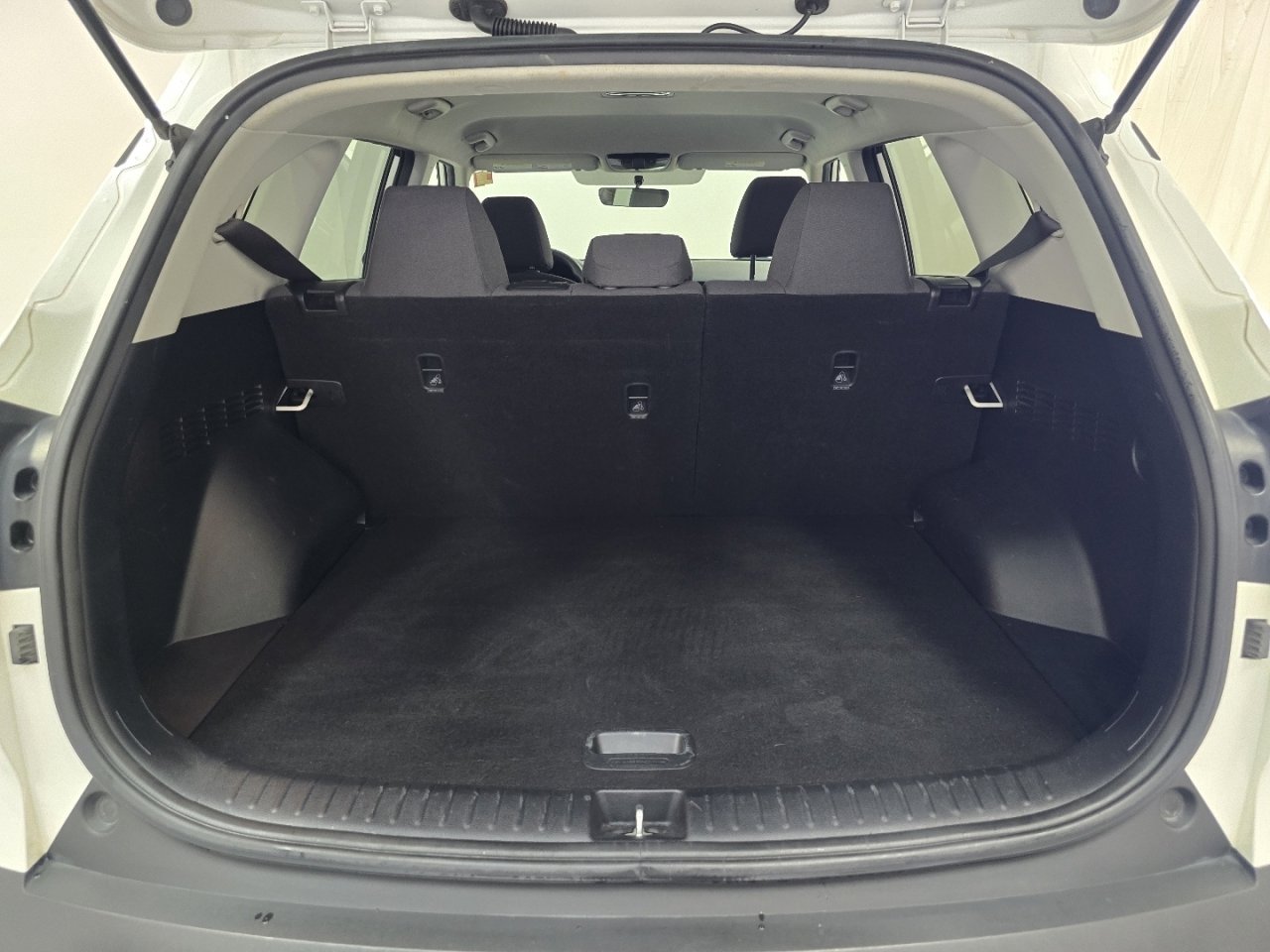 Used 2021 Kia Seltos LX image 18