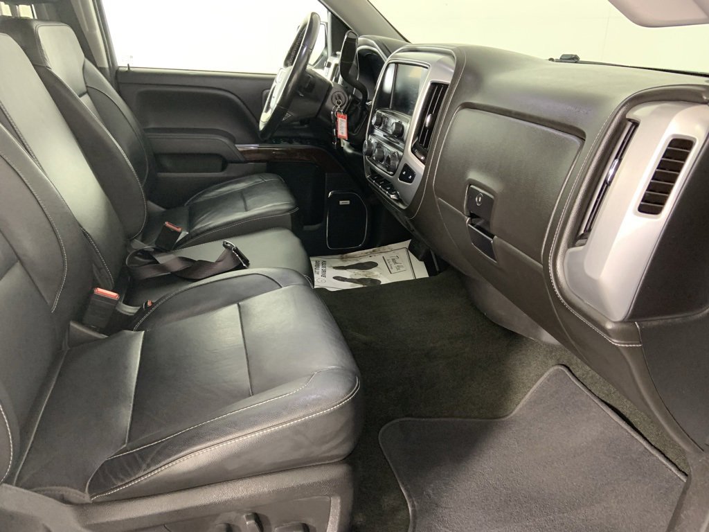 Used 2018 GMC Sierra 1500 SLT w/ SLT Premium Package image 16