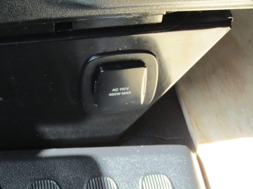 Used 2024 Ford Transit 250 Low Roof w/ Load Area Protection Package RWD image 30