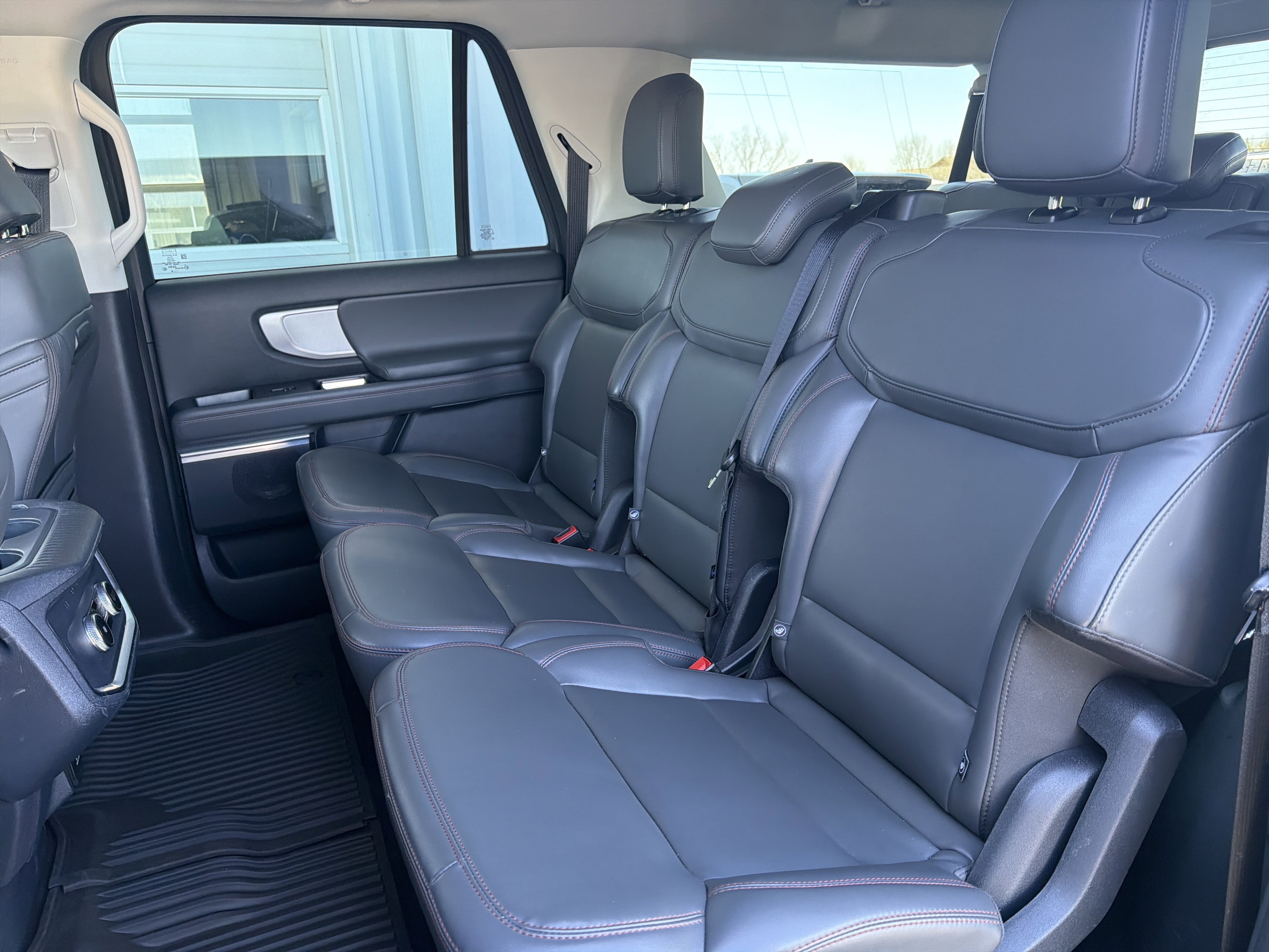 Certified 2025 Ford Expedition Max Active AWD/4WD image 34