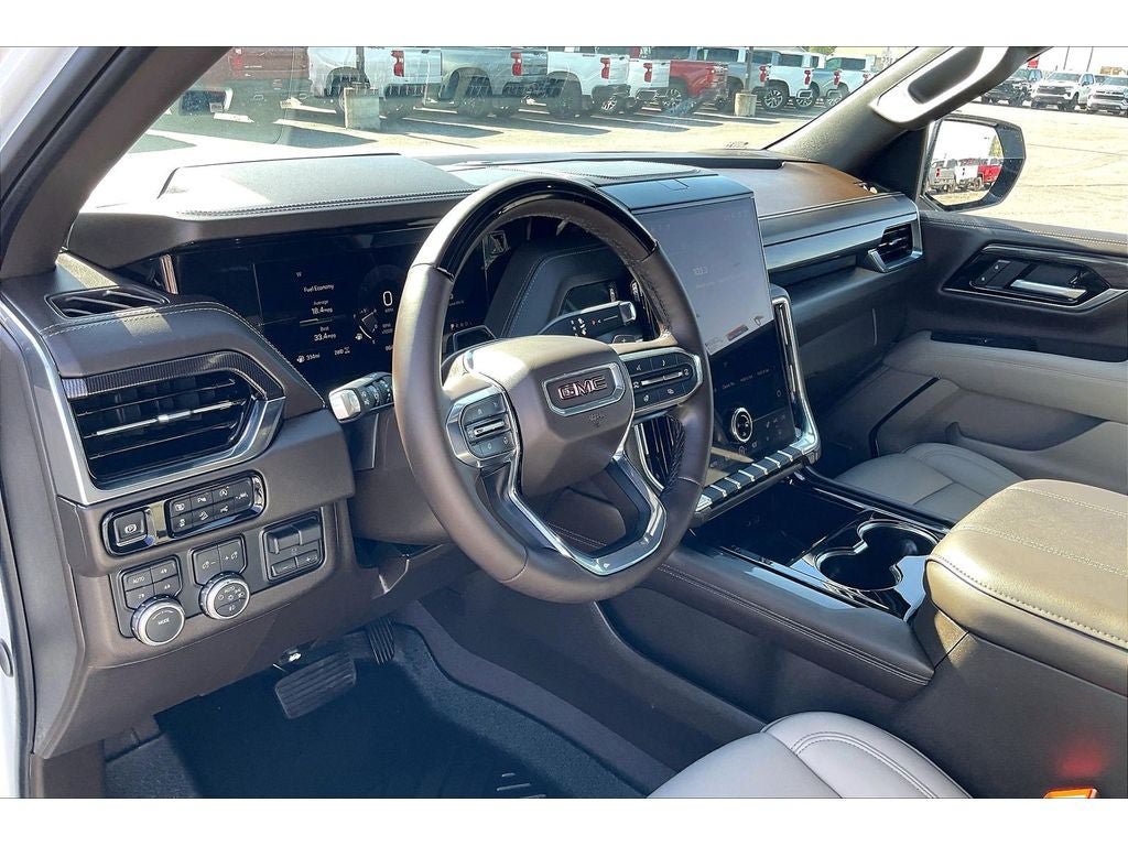 Used 2026 GMC Yukon Elevation AWD/4WD image 16