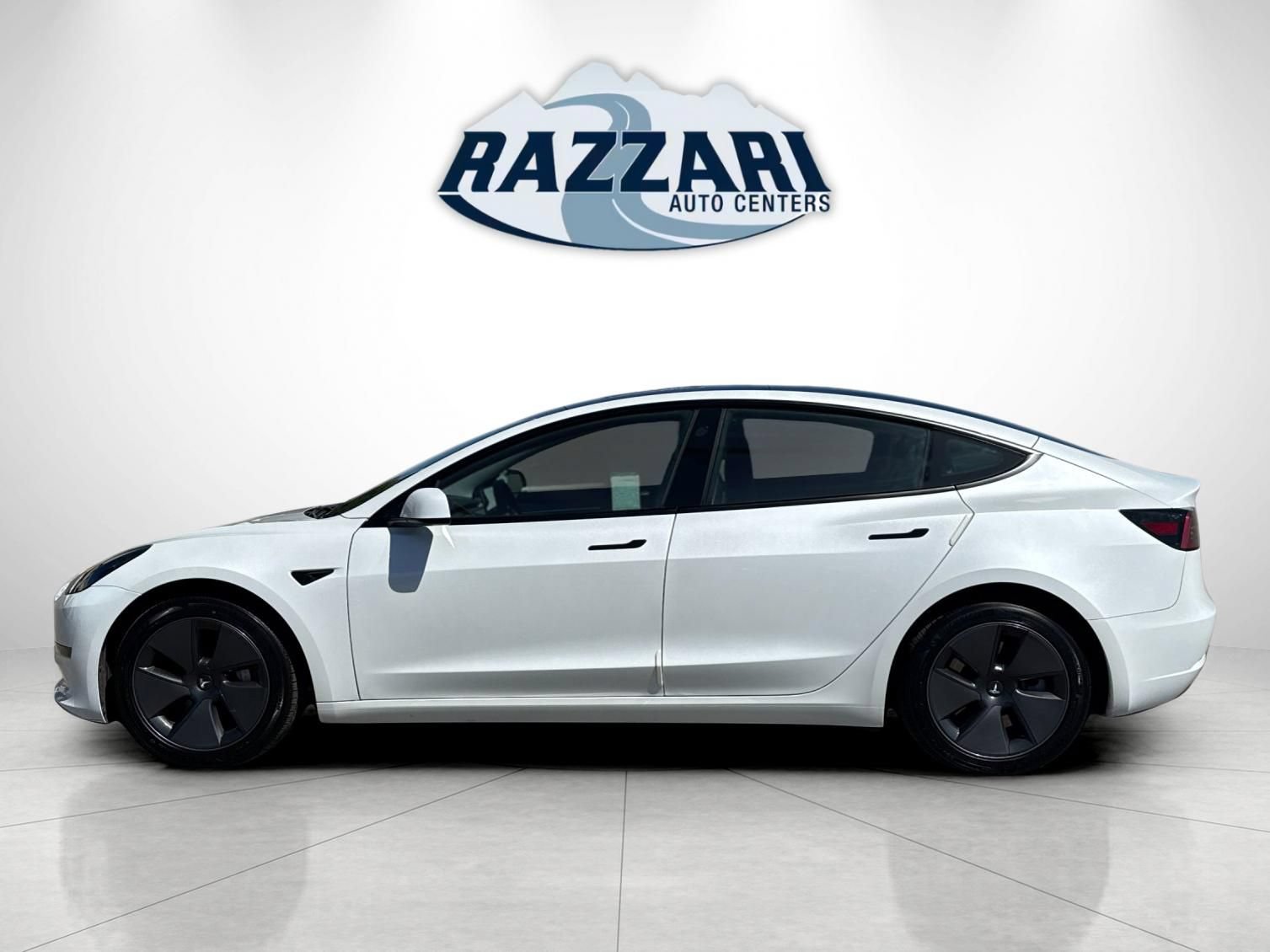 Used 2023 Tesla Model 3 Standard Range RWD image 6