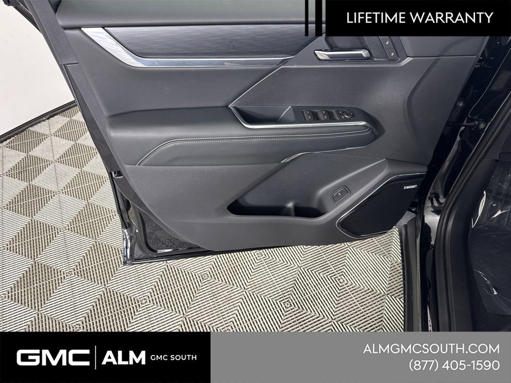 New 2026 GMC Acadia Elevation w/ Elevation Premium Package FWD image 12