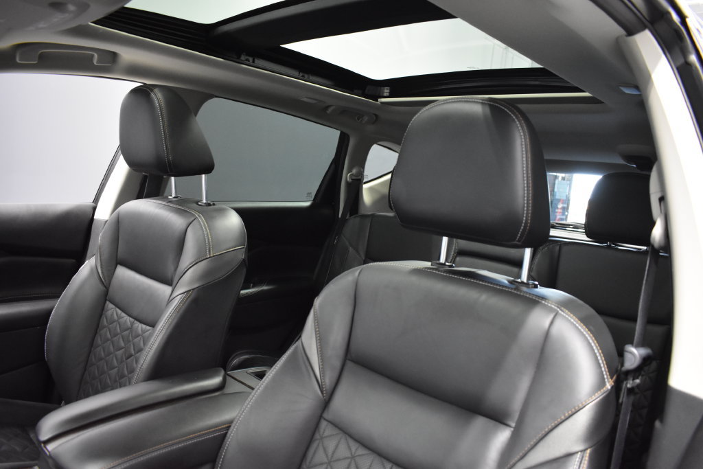 Certified 2023 Nissan Murano Platinum w/ Cargo Package FWD image 16