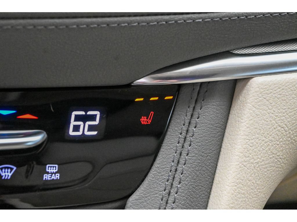 Certified 2022 Cadillac XT5 Premium Luxury FWD image 49