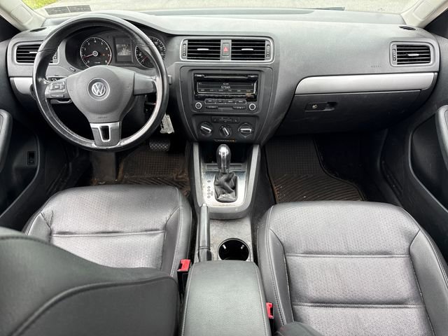 Used 2013 Volkswagen Jetta SE FWD image 15