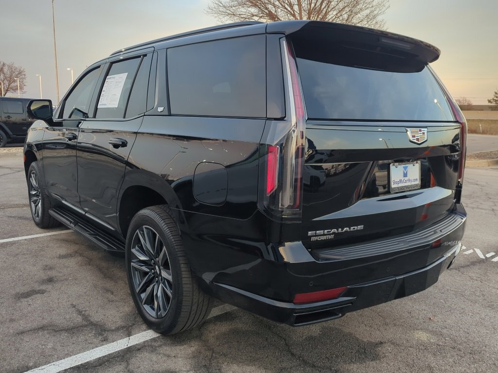 Used 2022 Cadillac Escalade Sport w/ Touring Package image 5