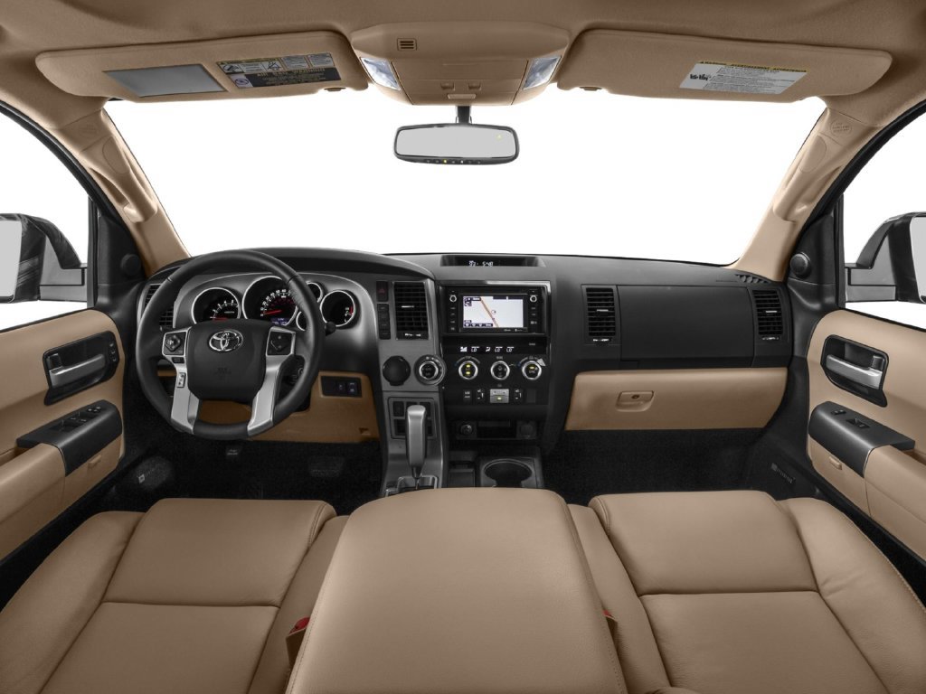 Used 2017 Toyota Sequoia Platinum AWD/4WD image 7