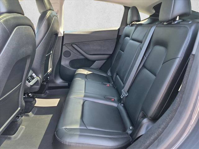Used 2024 Tesla Model Y Long Range AWD/4WD image 19