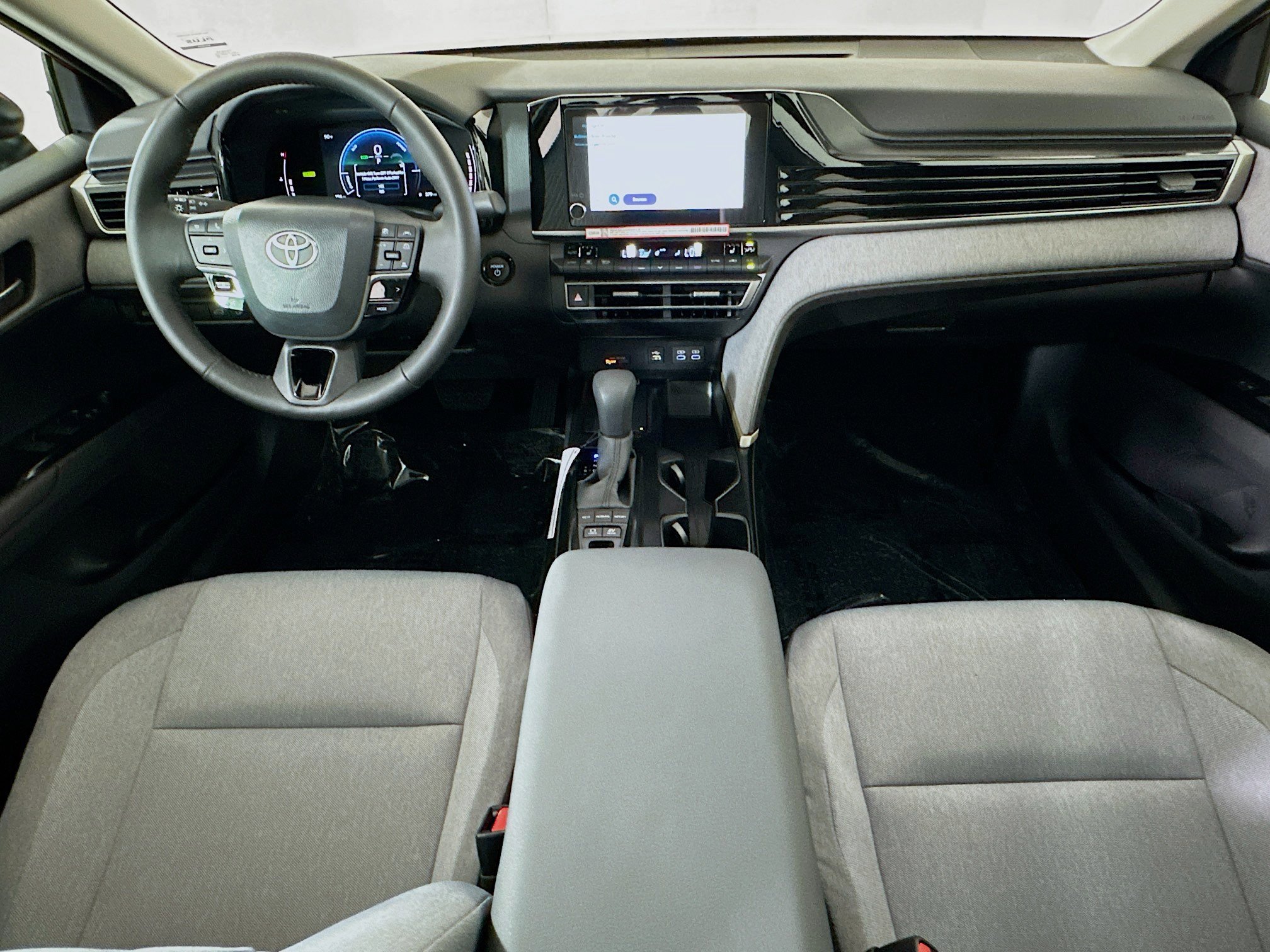 Used 2026 Toyota Camry LE w/ Convenience Package FWD image 27