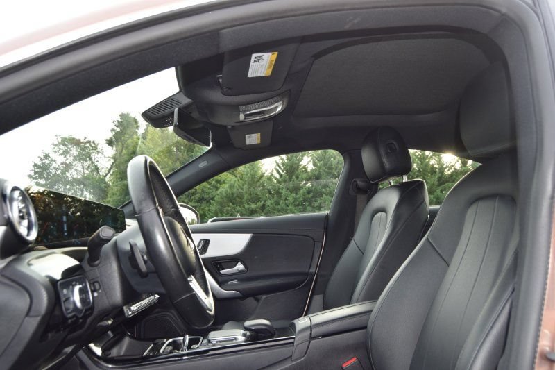 Used 2023 Mercedes-Benz CLA 250 4MATIC w/ Premium Package image 18
