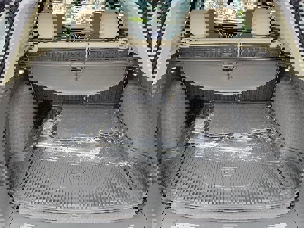 New 2026 Cadillac XT5 Premium Luxury w/ Driver Assist Package image 30