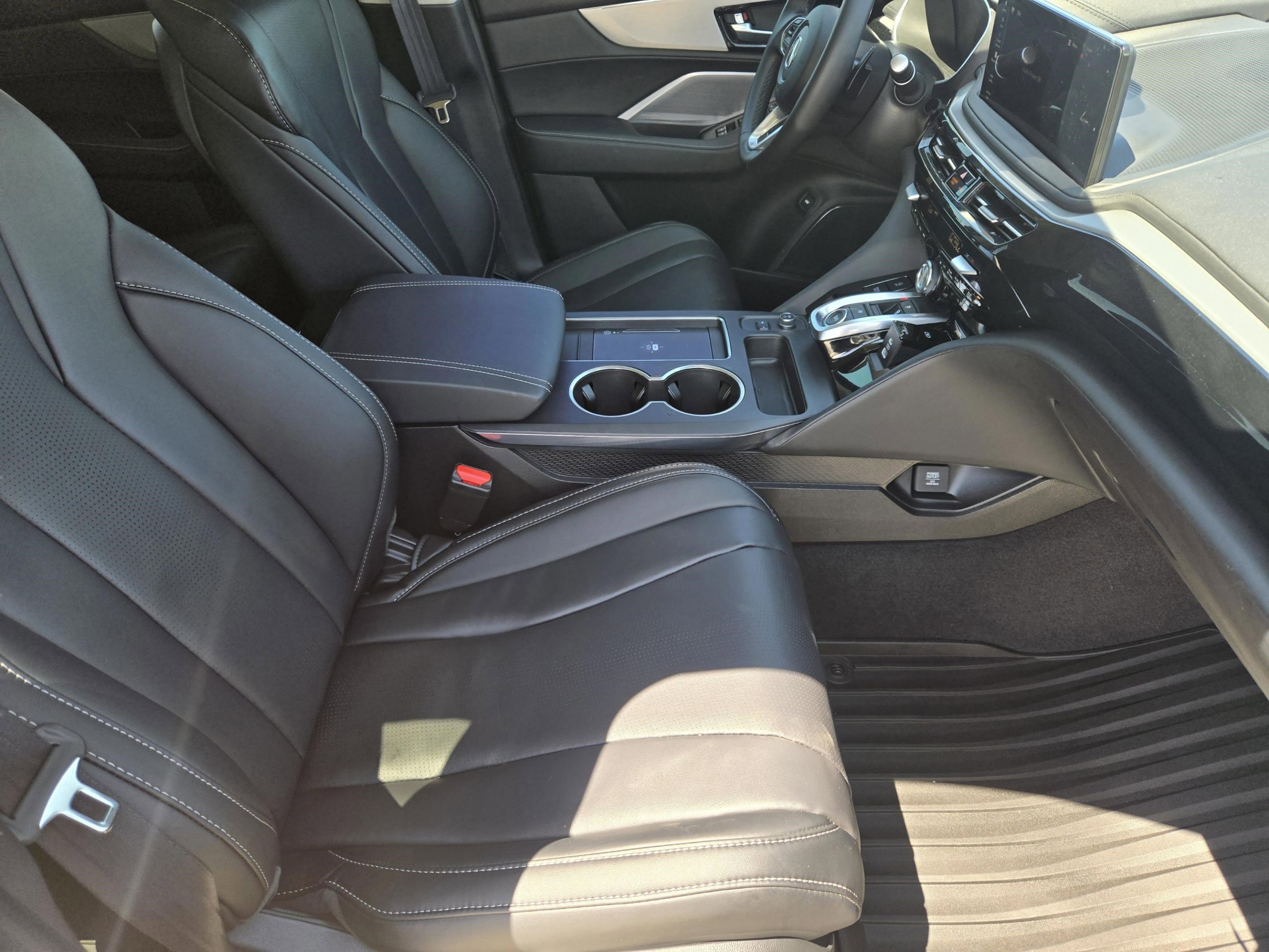 Used 2026 Acura MDX w/ Technology Package image 7