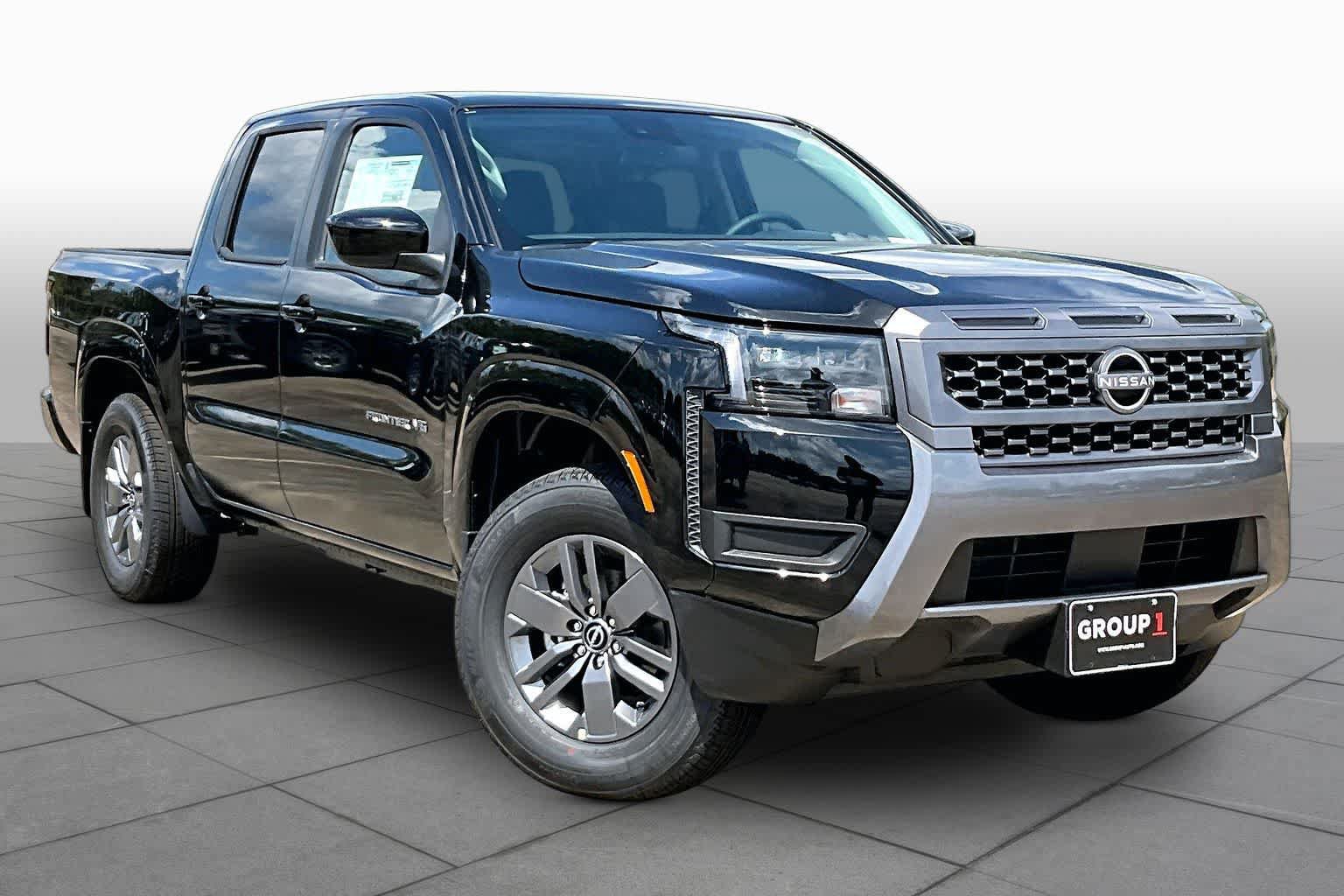 New 2027 Nissan Frontier SV RWD image 2