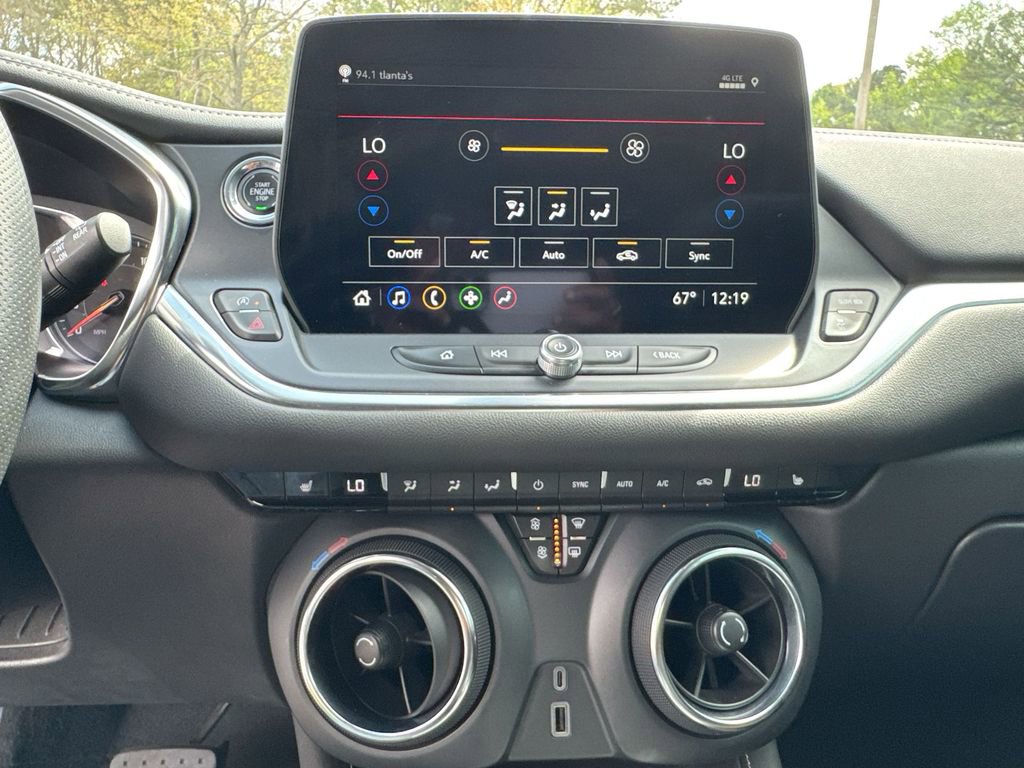 Used 2024 Chevrolet Blazer LT w/ Driver Confidence Package image 25