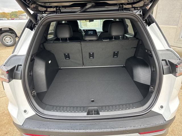 New 2026 Chevrolet Equinox LT w/ Convenience Package II image 22