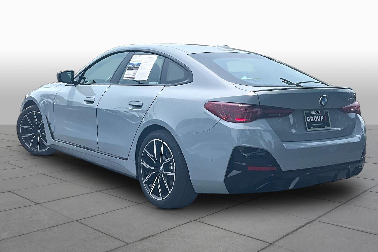 Used 2026 BMW M440i RWD image 12