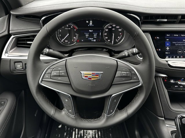 New 2025 Cadillac XT5 Luxury w/ LPO, Floor Liner Package image 18