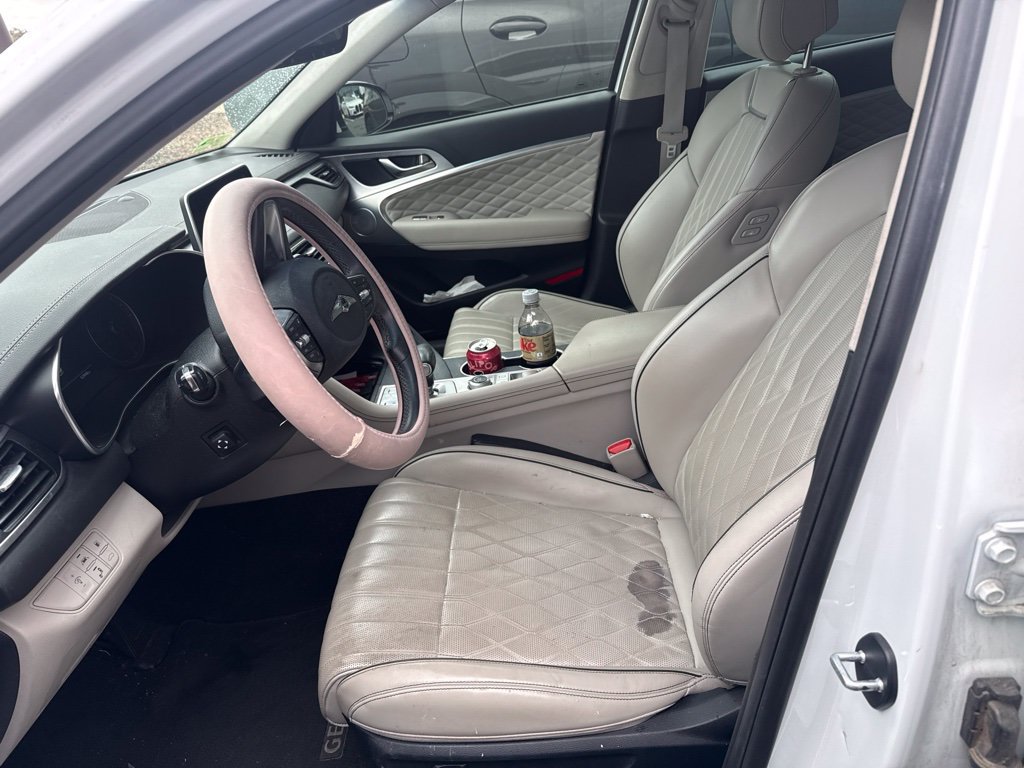 Used 2021 Genesis G70 2.0T w/ Prestige Package RWD image 5