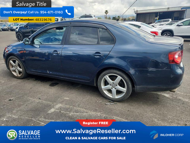 Used 2010 Volkswagen Jetta Limited Edition image 3