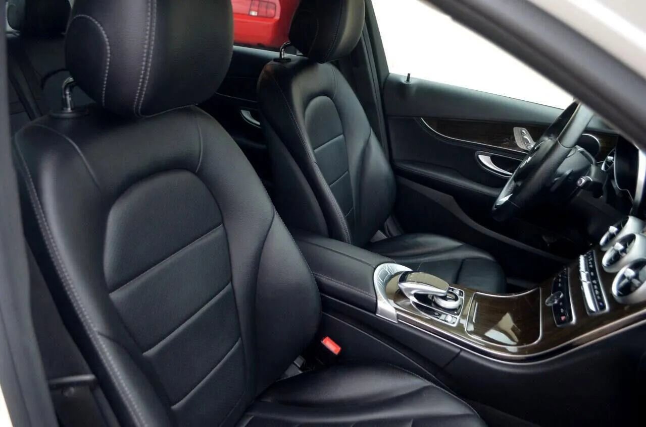 Used 2015 Mercedes-Benz C 300 Sedan image 29