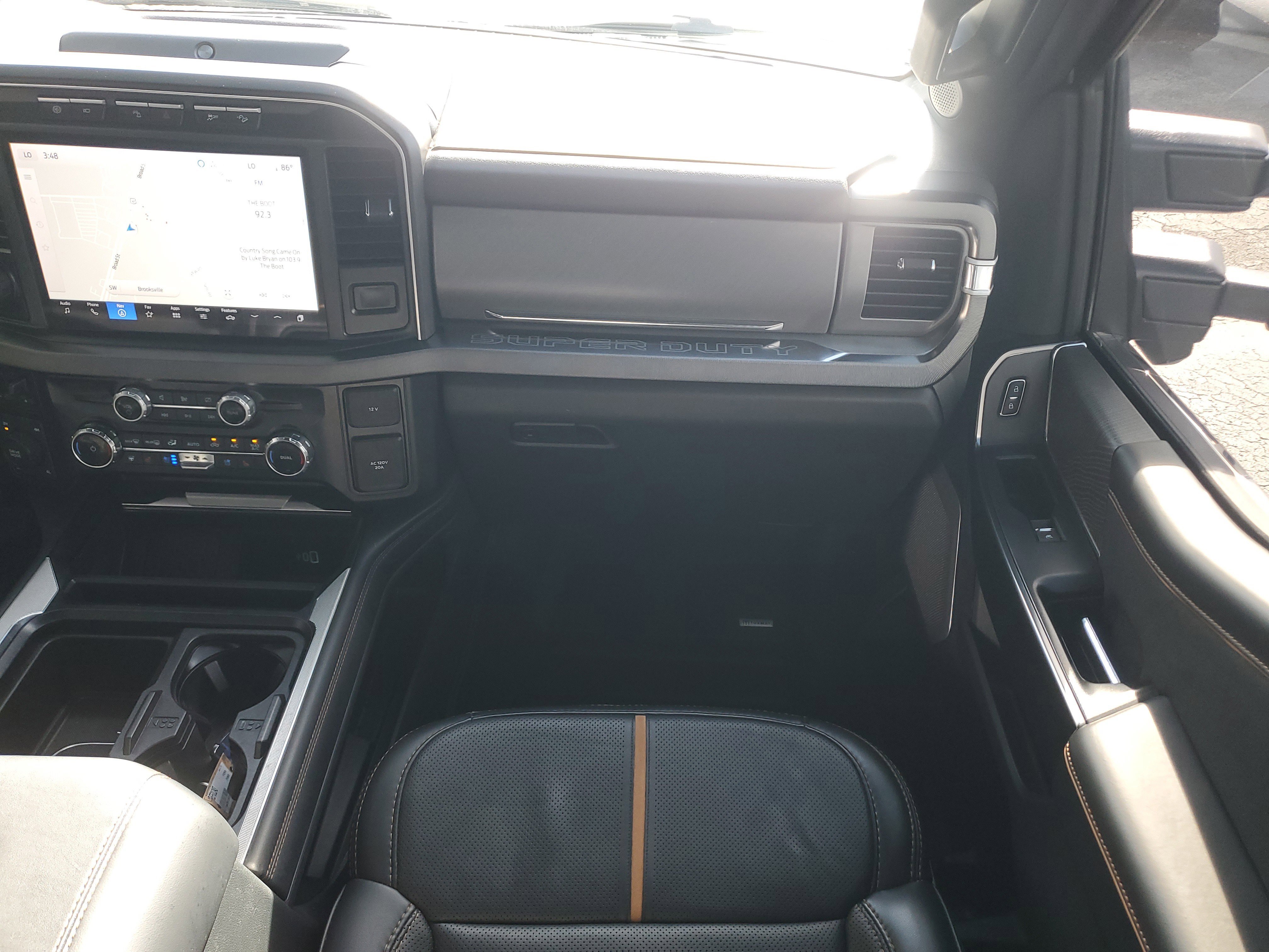 Used 2024 Ford F250 Platinum w/ FX4 Off-Road Package image 21