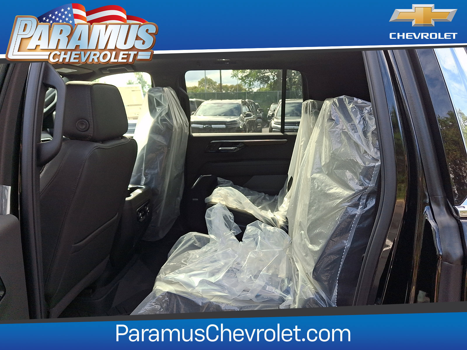 New 2026 Chevrolet Suburban High Country AWD/4WD image 6