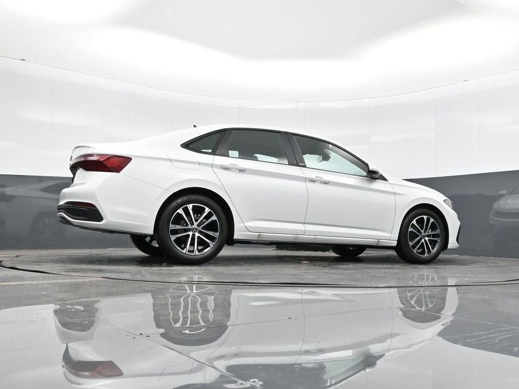 New 2026 Volkswagen Jetta Sport FWD image 30