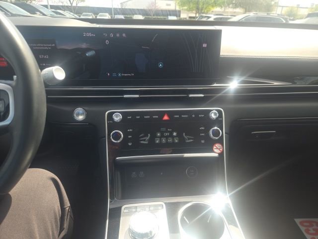 Used 2025 Genesis GV80 2.5T Standard image 11