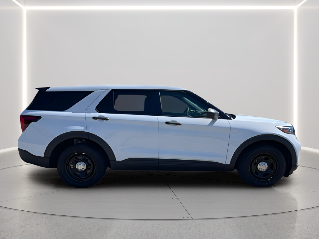 New 2025 Ford Explorer 4WD Police Interceptor image 4