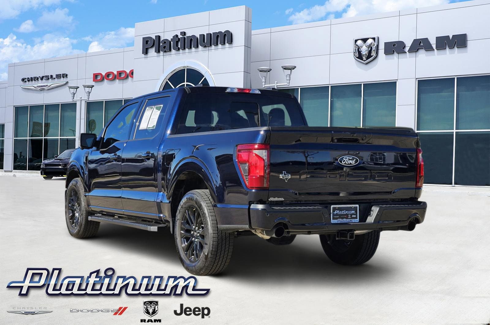 Used 2025 Ford F150 XLT w/ Equipment Group 302A MID image 4