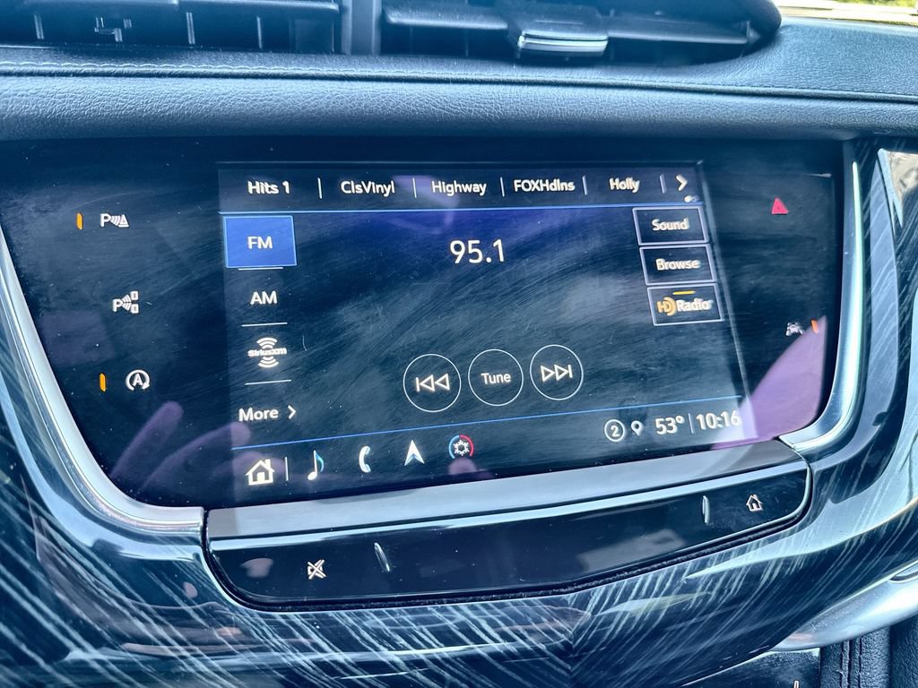 Used 2024 Cadillac XT6 Premium Luxury w/ Technology Package AWD/4WD image 18